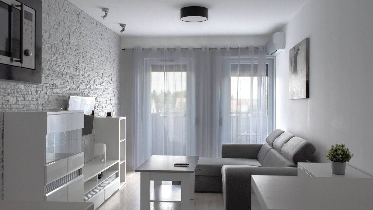 Grunwald Apartment | RentPlanet - Apartament przy Lotnisku