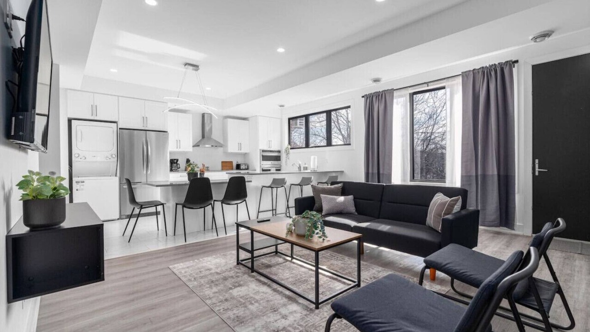 London Apartment | RentX|Penthouse Suite|Central London|Parking/Wi-Fi