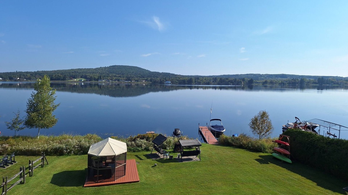 Disraeli Ski Chalet | Repos du Lac Aylmer
