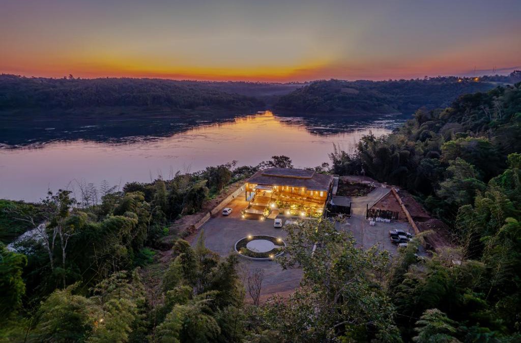 Puerto Libertad Hotel | Reserva Natural Iguazú - Pristine Luxury Camp