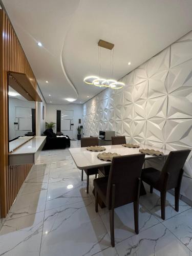 Flores House | Residência Andrade