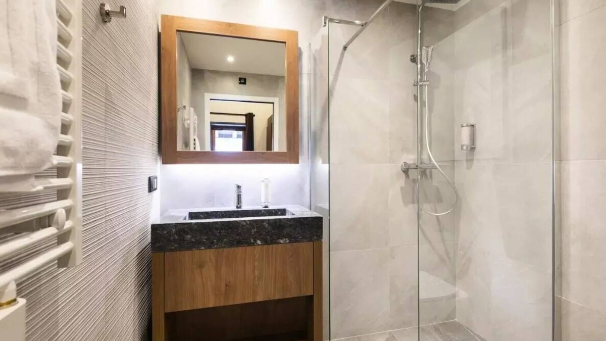 Lanslevillard Apartment | Residence Les Balcons de Val Cenis Platinium * - 4 Room Apartment 6/8 People