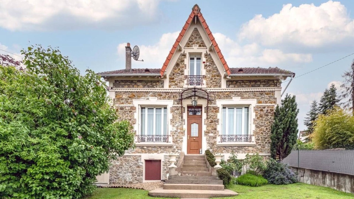 Villeneuve-Saint-Georges Apartment | RESIDENCE WAVES Paris Orly Aéroport
