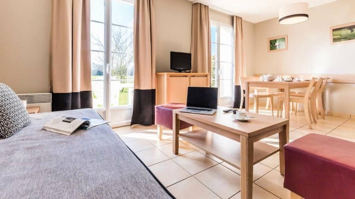 Port-en-Bessin-Huppain House | Residence Pierre & Vacances Le Green Beach**** - House 8 people - 3 bedrooms - Fireplace - Terrace