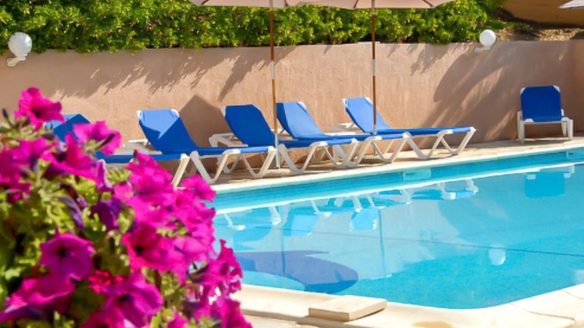 Serriera Apartment | Residence Cabanaccia 3 Pieces 4 Pers by Interhome