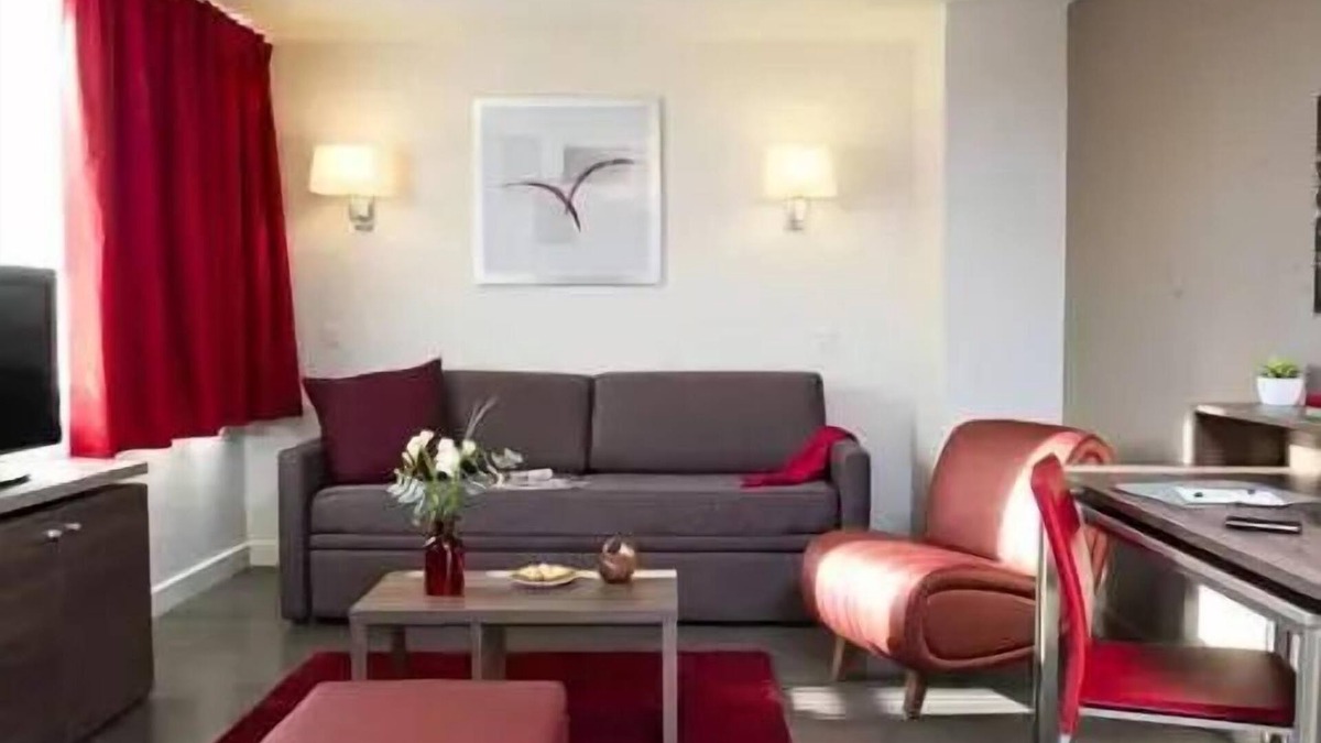 Caen City Centre Apartment | Residence City'O Apparthotel Caen - 2 Rooms 4 People