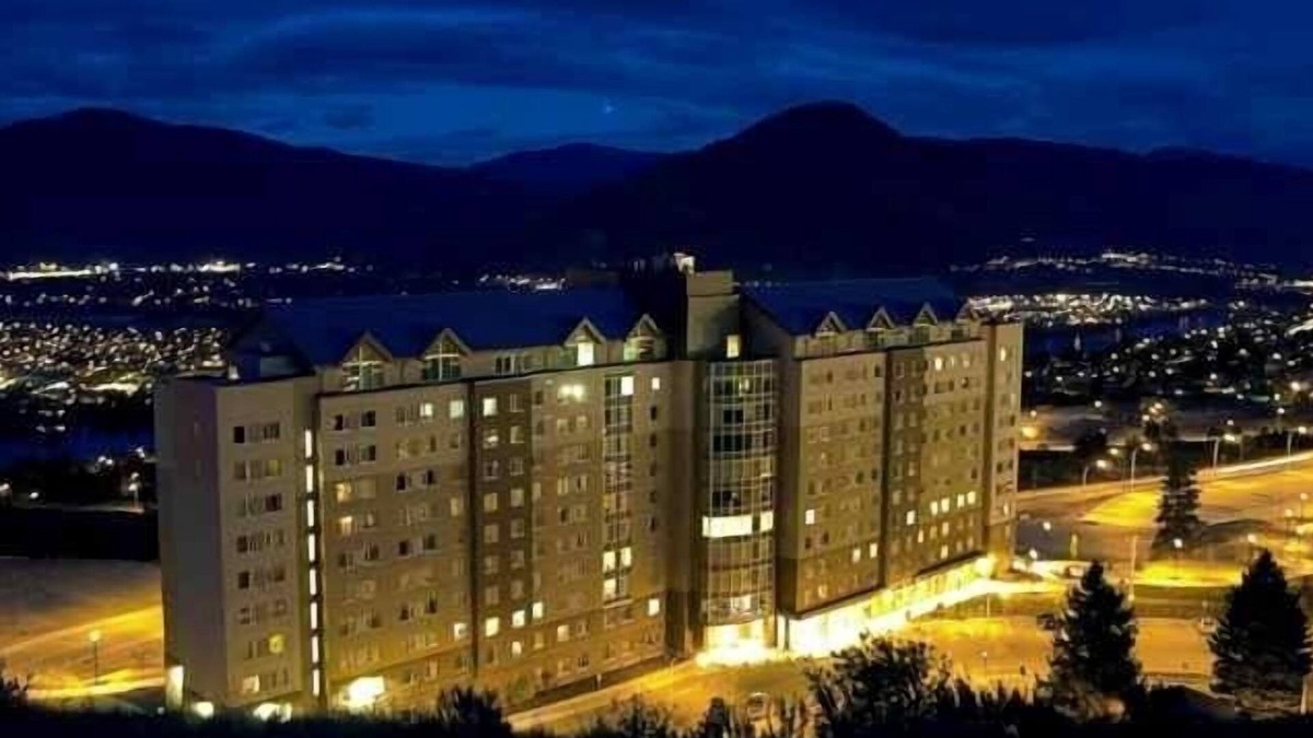 Kamloops Hotel | Residence & Conference Centre - Kamloops