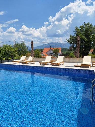 Radovici Apartment | Residence D 1924
