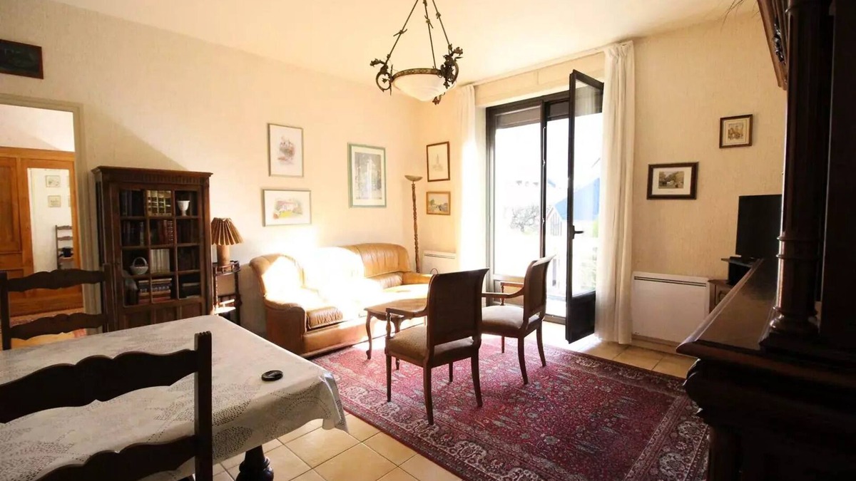 Bagneres-de-Luchon Apartment | Residence England - T3 LUCHON FOR 4 PERS. FULL SOUTH PARKING