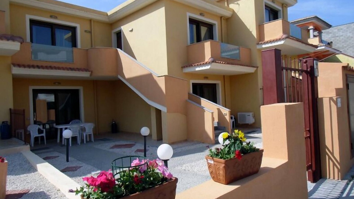 Lu Bagnu Apartment | Residence Ibiscus