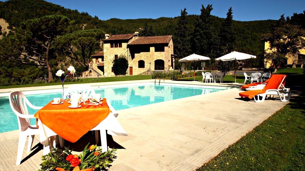 Dicomano Apartment | Residence in Carbonile with 1 bedrooms sleeps 4
