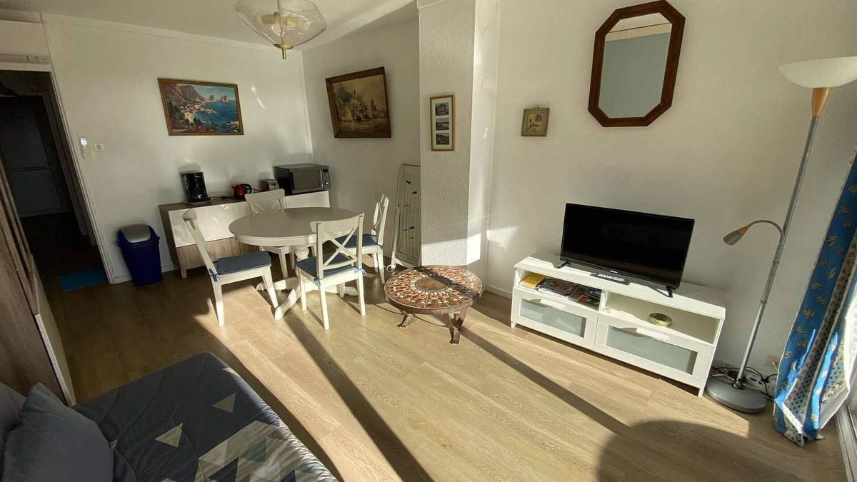 Les Sablettes Apartment | Residence in the heart of the Sablettes landscape park