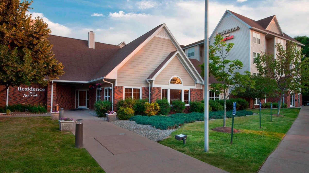 West Springfield Hotel | Residence Inn by Marriott West Springfield