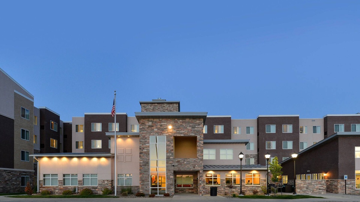 Coralville Hotel | Residence Inn by Marriott Coralville