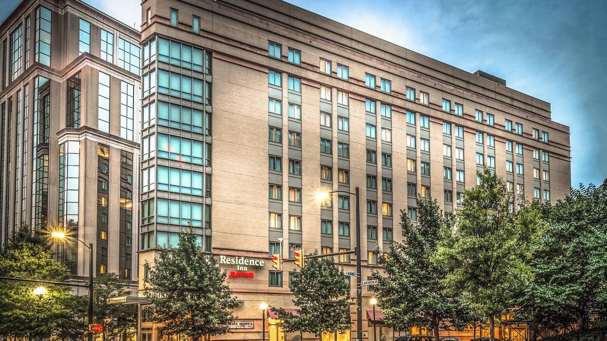 Court House Hotel | Residence Inn by Marriott Arlington Courthouse