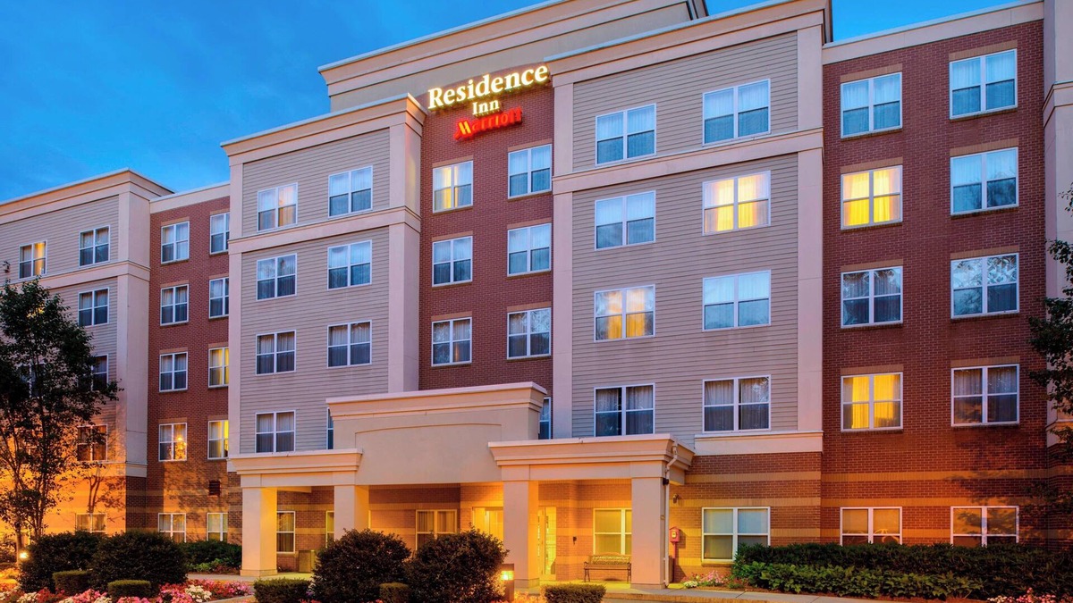 Framingham Hotel | Residence Inn by Marriott Boston Framingham