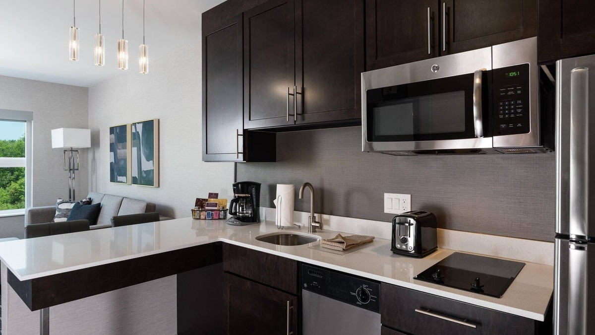 Anchorville Hotel | Residence Inn by Marriott Detroit Sterling Heights