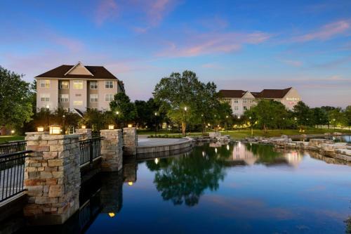 West Des Moines Hotel | Residence Inn Des Moines West at Jordan Creek Town Center