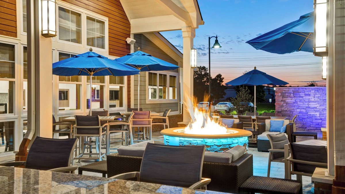 Yardville-Groveville Hotel | Residence Inn Hamilton