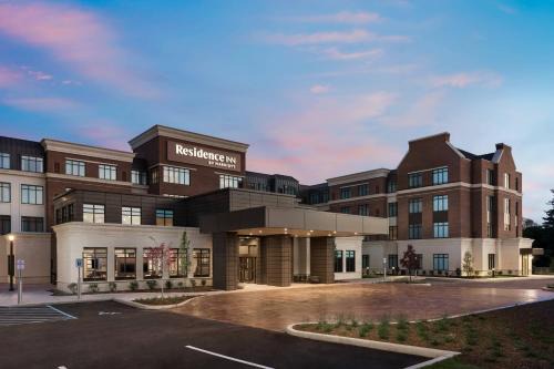 Garden City Hotel | Residence Inn Long Island Garden City