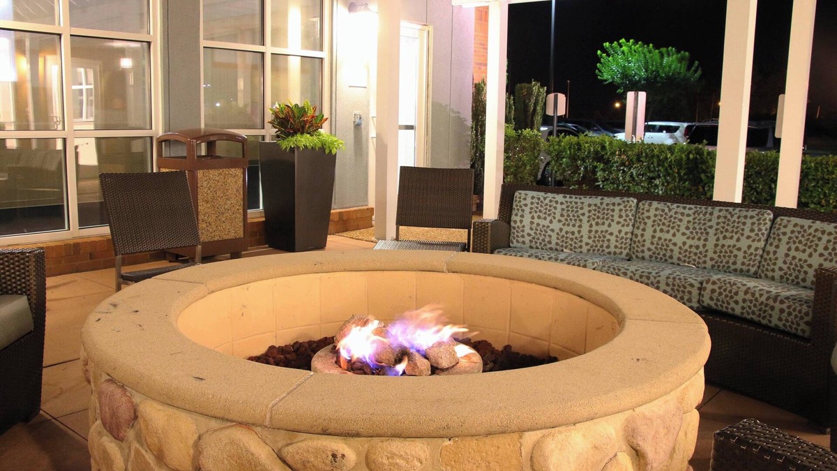 Central Newport News Hotel | Residence Inn Newport News Airport