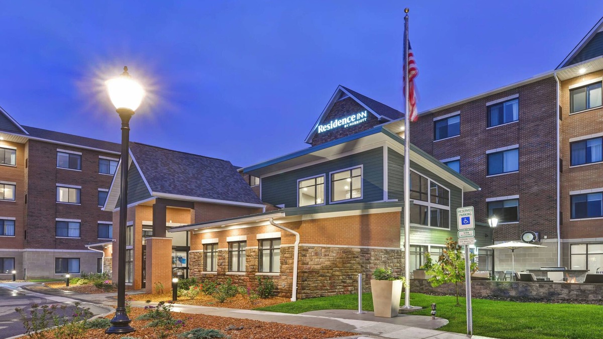 Middleburg Heights Hotel | Residence Inn by Marriott Cleveland Airport/Middleburg Heights
