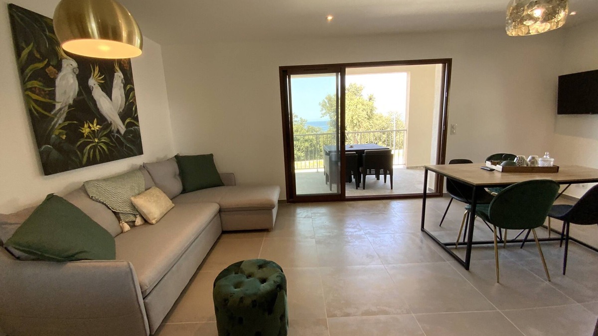 Monticello Apartment | Residence La Listrella apt 2