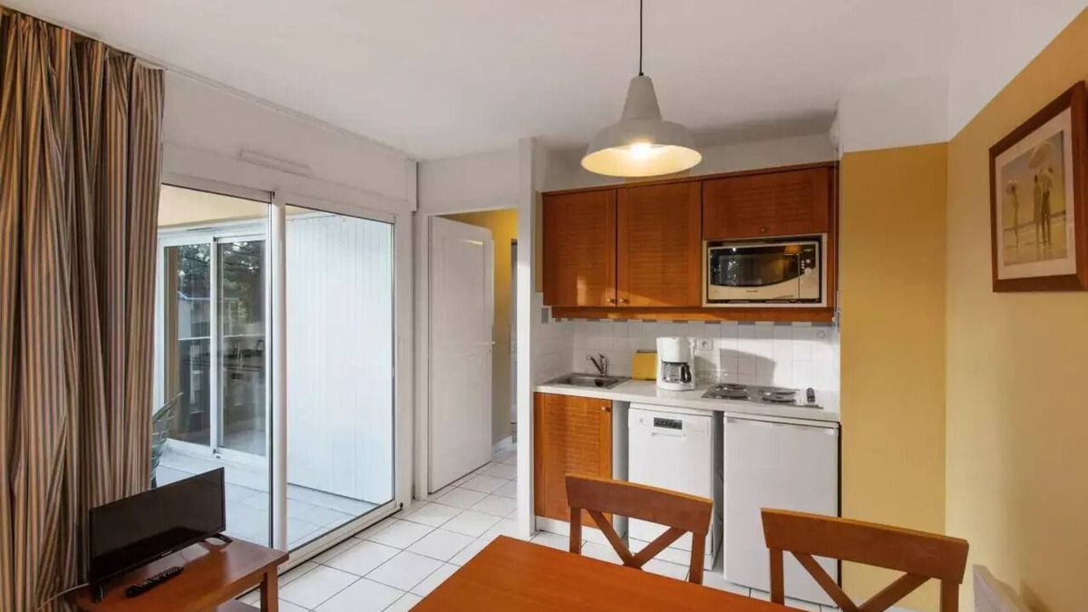 Maubuisson Apartment | Residence Les Grands Pins - maeva Home - 2 Rooms 5 People Selection