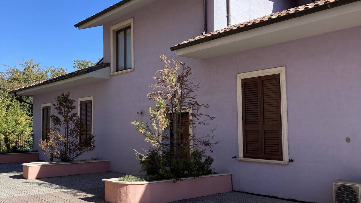 Avezzano House | Residence le Ginestre Apartment No. 2 Two-room apartment 2 beds