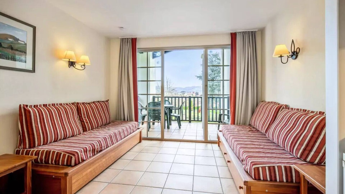 Uhart-Cize Apartment | Residence Le Parc d'Arradoy - maeva Home - 2-Room Apartment 5 People - Comfort