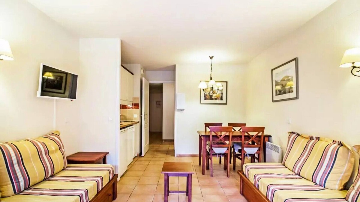 Uhart-Cize Apartment | Residence Le Parc d'Arradoy - maeva Home - Comfort 1 bedroom apartment (5 people)