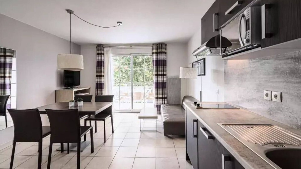 Pleneuf-Val-Andre Apartment | Residence Les Villas du Spa* - 3 Rooms 6 People Sea Ground Floor