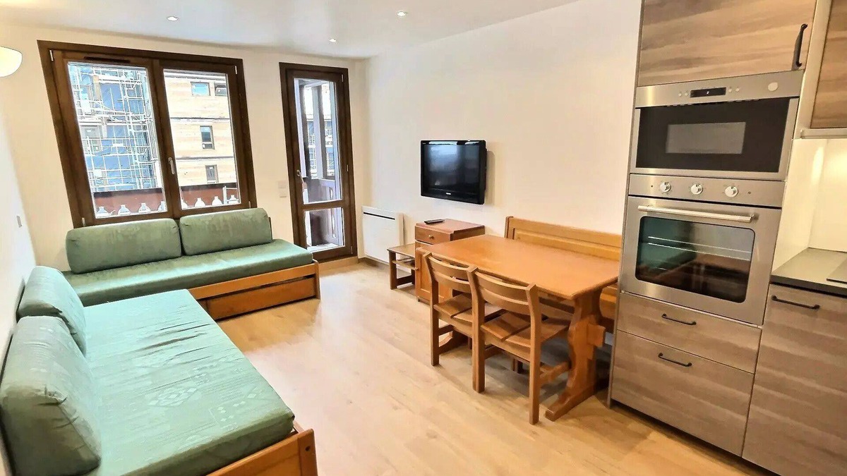 Val-d'Isere Apartment | Residence Les Jardins De Val - 2-room apartment for 4 people in Val d'Isère 350 meters from the village centre and 450m from the slopes