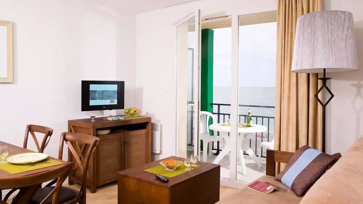 Cayeux-sur-Mer Apartment | Residence Les Terrasses de la Plage * - Studio Cabin 4 People Sea View