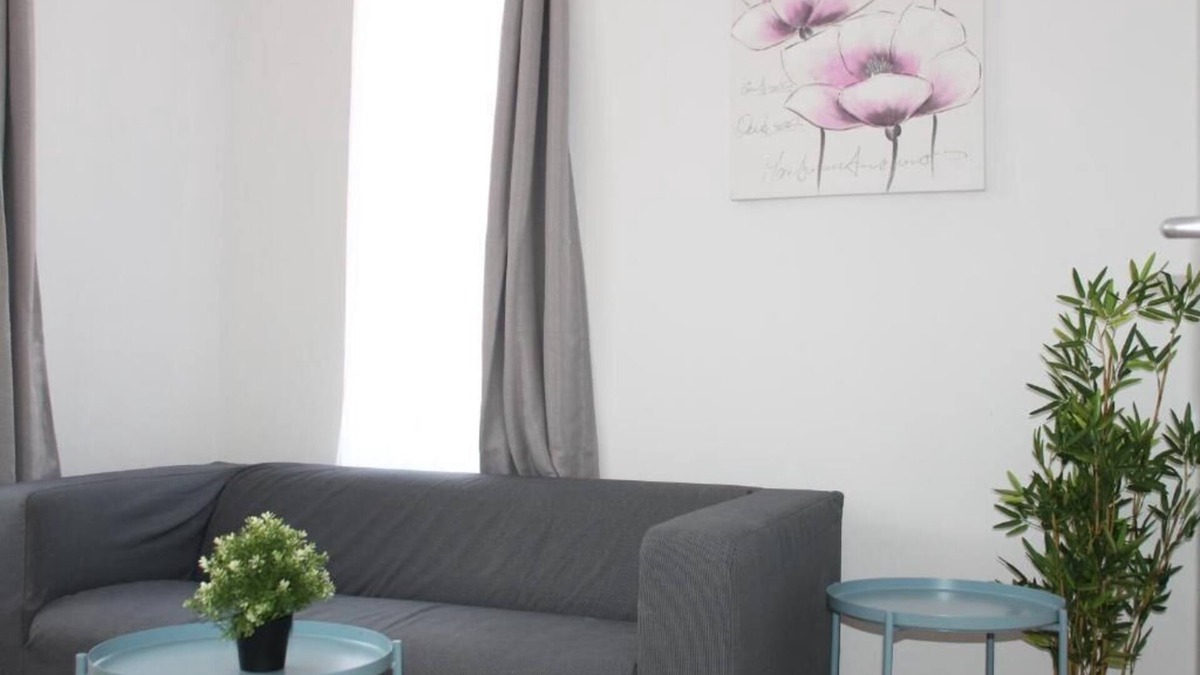 Valenciennes Apartment | RESIDENCE MILA - 7 - HYPER CENTER - TRAMWAY