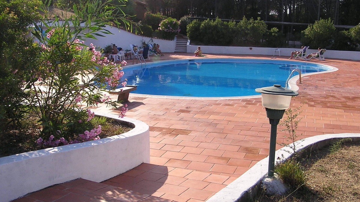 Baja Sardinia Apartment | Residence Pinnetta - 6-seater apartment with free pool and WiFi