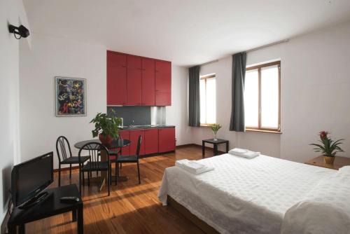 Porta Garibaldi Apartment | Residence Villa Odescalchi
