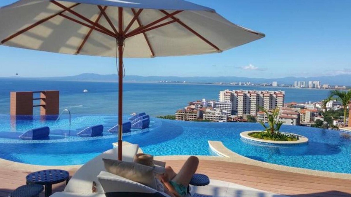 Romantic Zone Condo | Residences by Pinnacle, 220 Pulpito, Puerto Vallarta, Zona Romantico