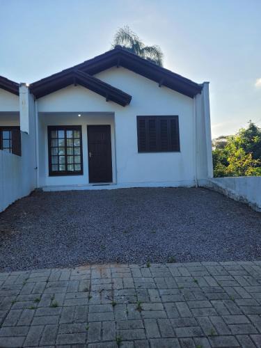 Linha Santa Cruz House | Residencial Joan