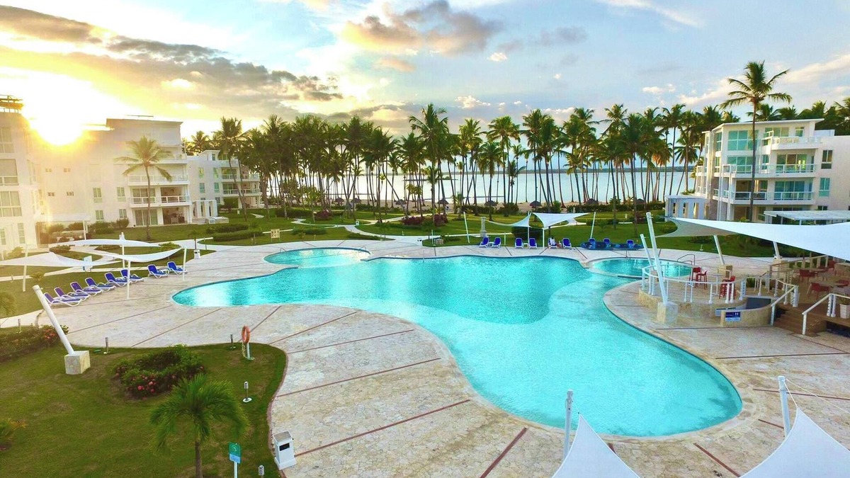 El Soco Apartment | Residencial la ensenada, on Playa Nueva Romana