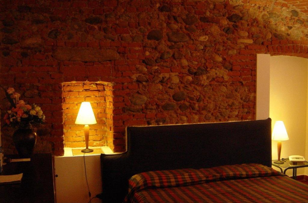 Candia Canavese Hotel | Residenza Del Lago