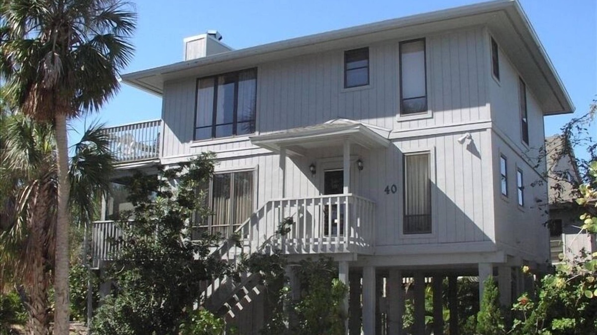 Captiva House | Resilient & Revitalized! Vacation home on stilts on Captiva Island.