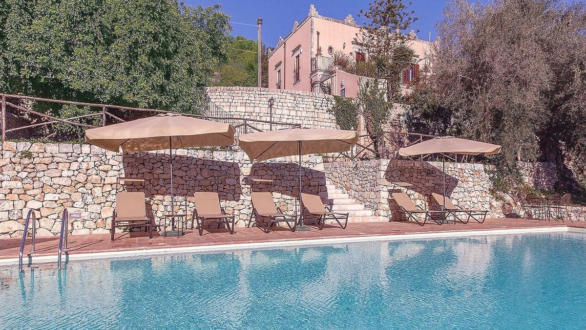 Casa Papa Villa | Resort Borgo La Fasana formula