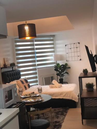 San Fernando Apartment | Resort Condo Unit with Stunning View - Azure North
