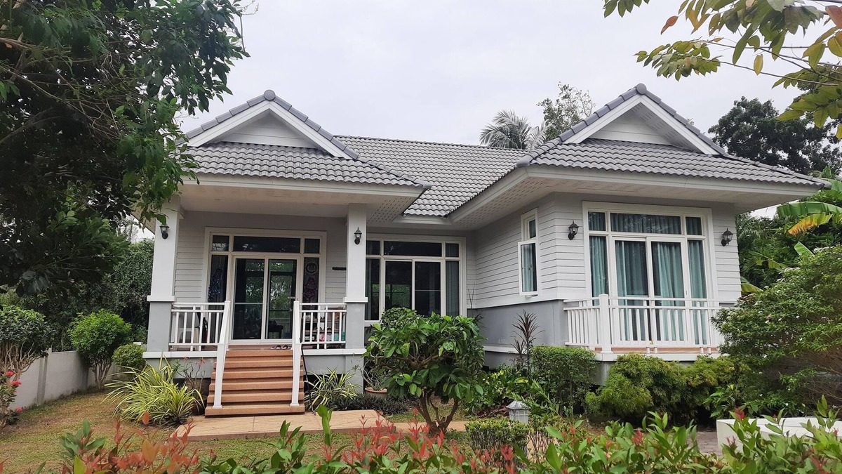 Thong Chai House | Resort house - 2 min walk to the beach