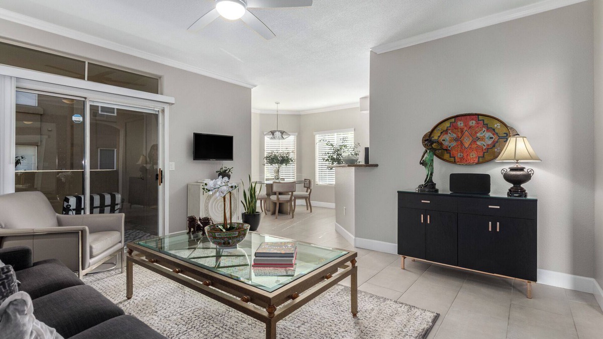 Paradise Valley Village Condo | Resort Lifestyle Scottsdale close to everything