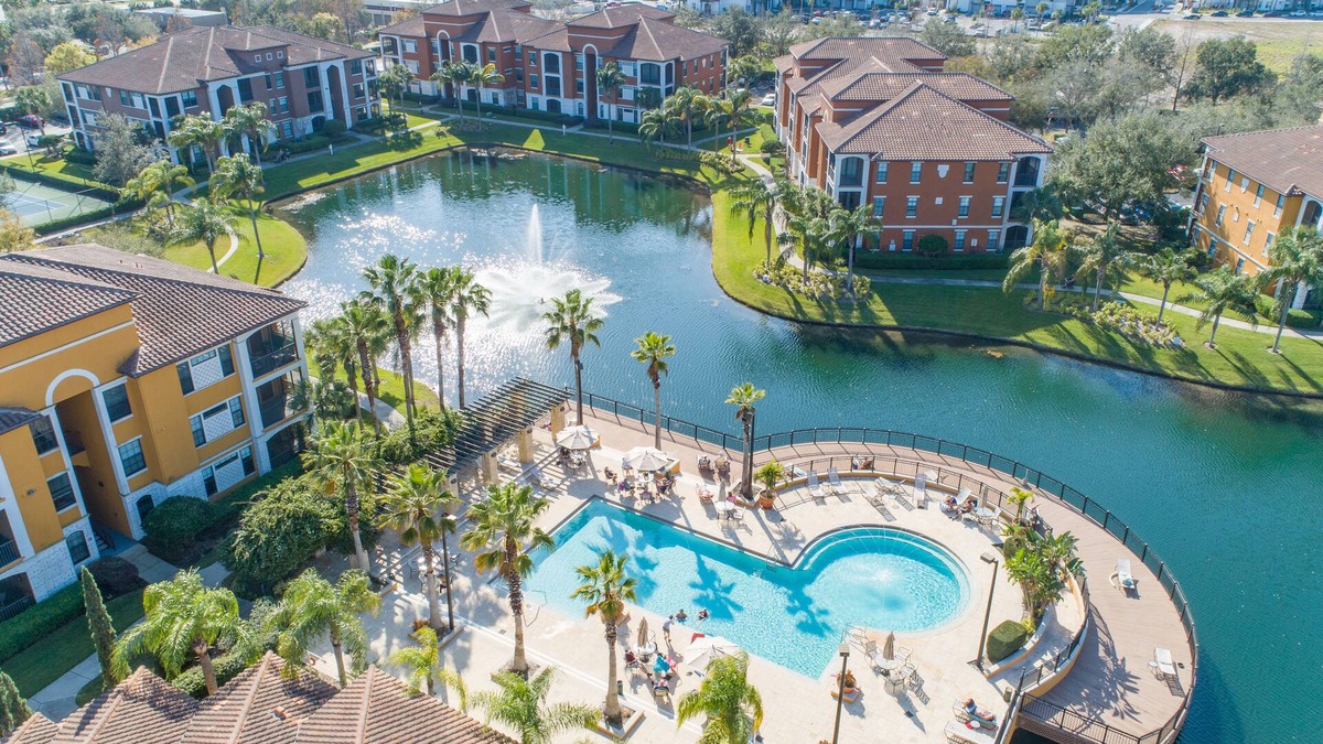 Sarasota Condo | Resort-like setting a short drive to beaches and downtown, new vinyl plank floor