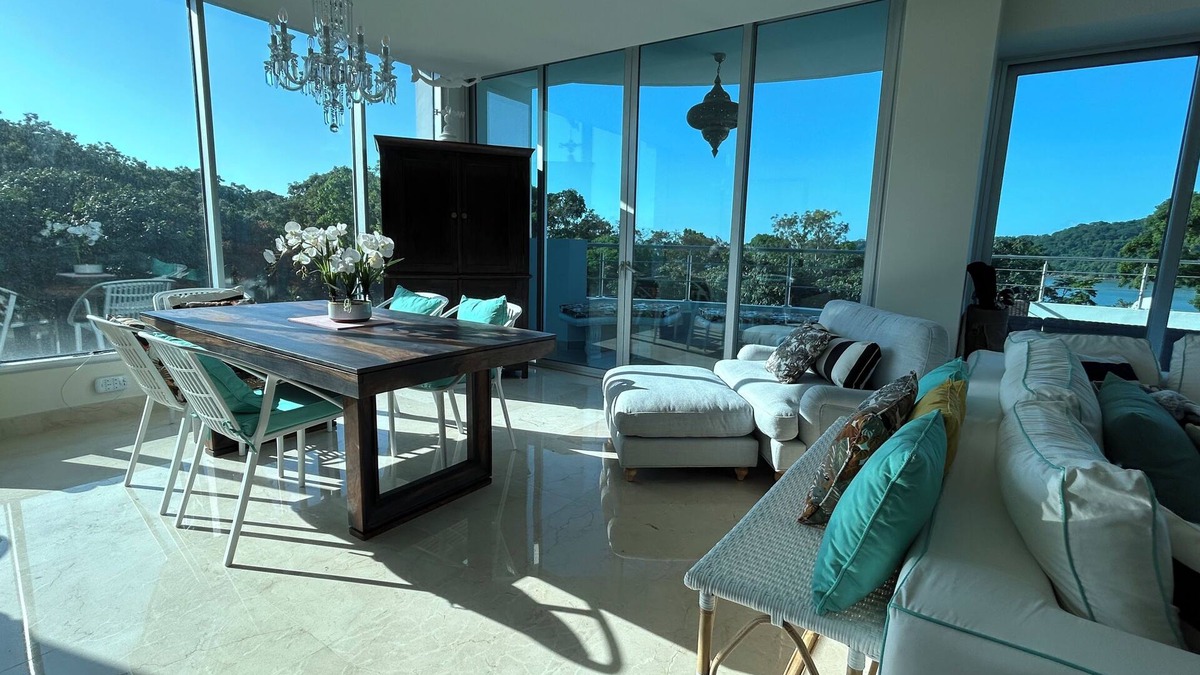 Tumba Vieja Resort | Resort Living with Residential Coastal Beach Chic