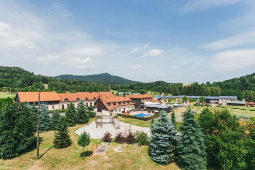 Jablonne v Podjestedi Hotel | Resort Malevil