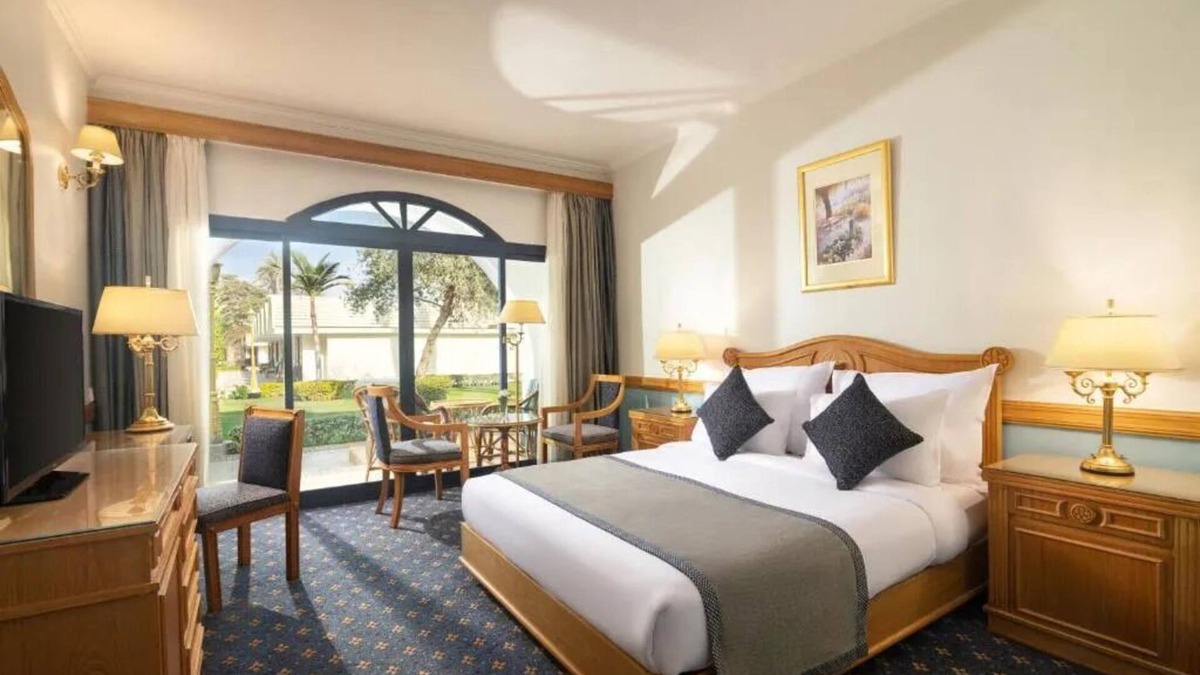 Wadi El Natrun Resort | Resort Paradise Where History Meets Family Fun with Pool & Spa l 3 Rooms
